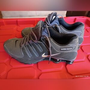 Nike Shox NZ Dark Grey Men's Sneakers Size 11